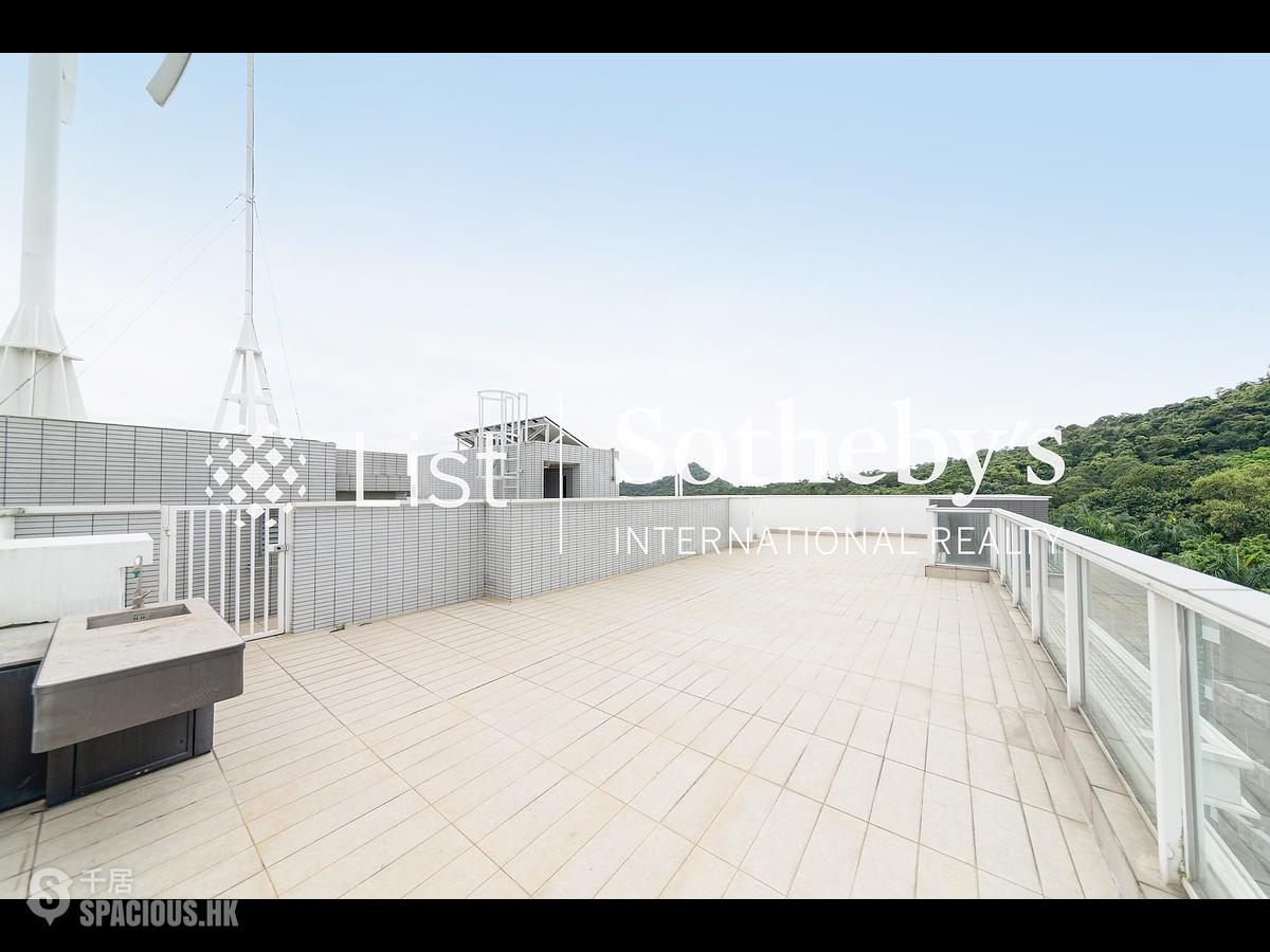 Clear Water Bay - Mount Pavilia 01