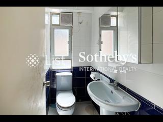 Mid Levels Central - Merry Court 12