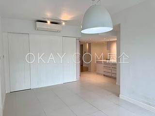 Discovery Bay - Discovery Bay Phase 13 Chianti 03