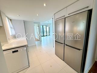 Discovery Bay - Discovery Bay Phase 13 Chianti 06