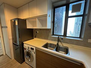 Shek Tong Tsui - The Belcher's Phase 1 Block 3 11