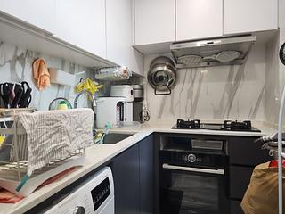 Shek Tong Tsui - The Belcher's Phase 1 Block 3 04
