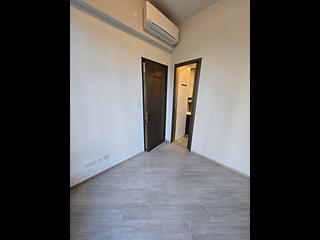 Gold Coast / So Kwun Wat - The Royale Phase 2 Starfront Royale Tower 2 07