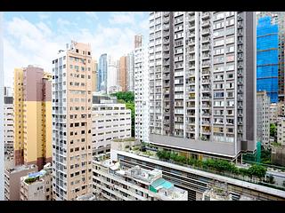 西營盤 - Flora Court 28