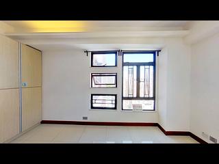 Sai Wan Ho - Lee Ga Building 05
