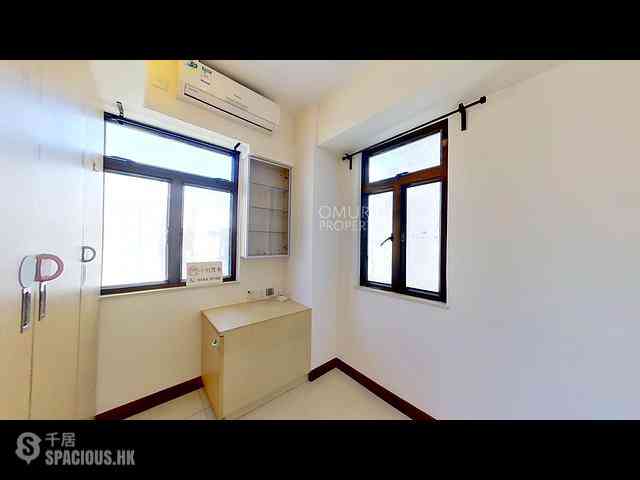 Sai Wan Ho - Lee Ga Building 08