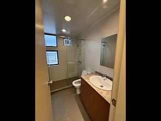 Jardines Lookout - Cavendish Heights Block 7 06