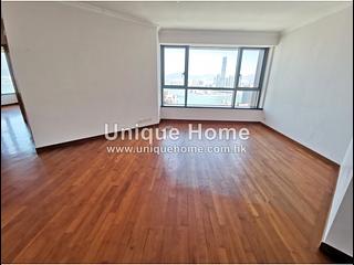 Mid Levels West - 80 Robinson Road 02