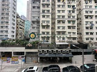 Sai Ying Pun - Yin Tak Building 09