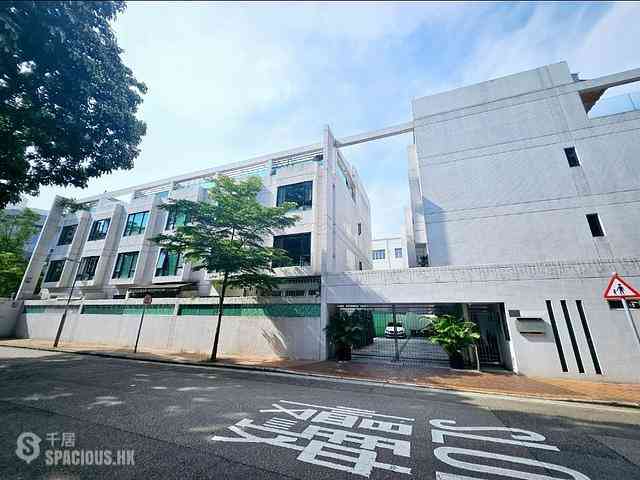 Yau Yat Chuen - Conwell Villa 01
