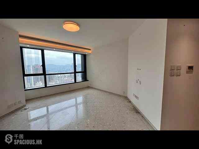 Mid Levels West - 80 Robinson Road 01