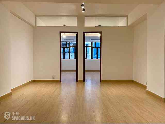 Sheung Wan - Kai Wah Building 02
