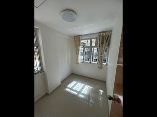Sai Ying Pun - Wah Ming Building 02