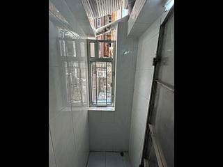 Sai Ying Pun - Wah Ming Building 06