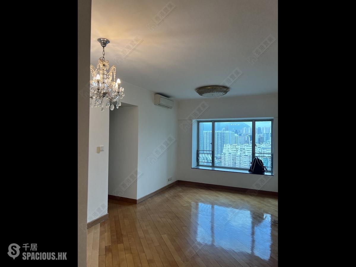 West Kowloon - Sorrento 01