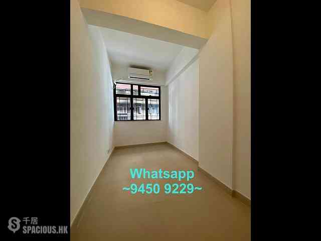 Sheung Wan - Kai Wah Building 03