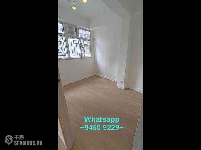 Sheung Wan - 242-244A, Queen's Road Central 07