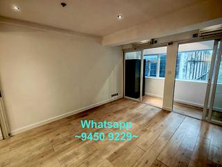 Sheung Wan - Yu Hing Mansion 02