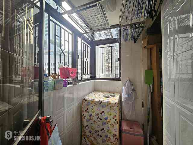 Ho Man Tin - Grand Court Block 2 07