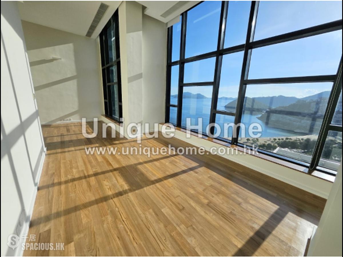 Repulse Bay - Helene Tower 01