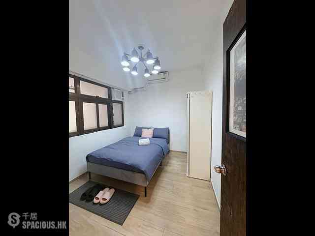 Wan Chai - Kiu Hong Mansion 02