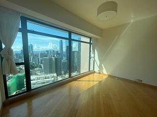 Mid Levels Central - Fairlane Tower 02