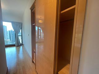 Mid Levels Central - Fairlane Tower 08