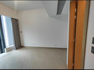 North Point - Victoria Harbour Phase 1B Tower 3 03