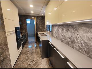 North Point - Victoria Harbour Phase 1B Tower 3 02