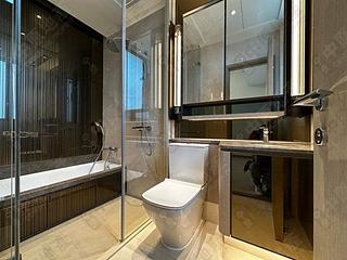 Wong Chuk Hang - The Southside Phase 1 Southland Tower 1B 05