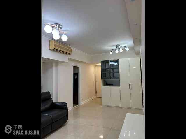 Cheung Sha Wan - Banyan Garden Phase 2 Block 7 01