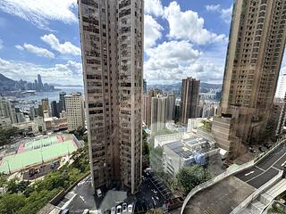 Braemar Hill - Evelyn Towers 02