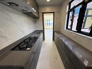 Braemar Hill - Evelyn Towers 12