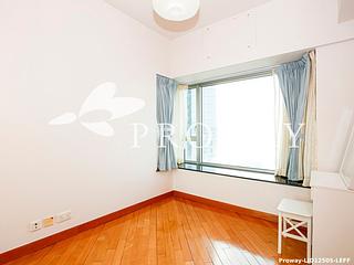 West Kowloon - Sorrento 08