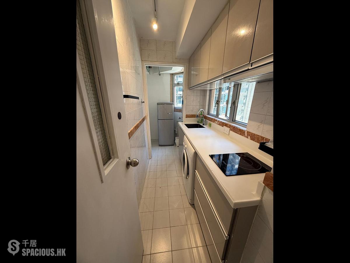 Wan Chai - Richland Court 01