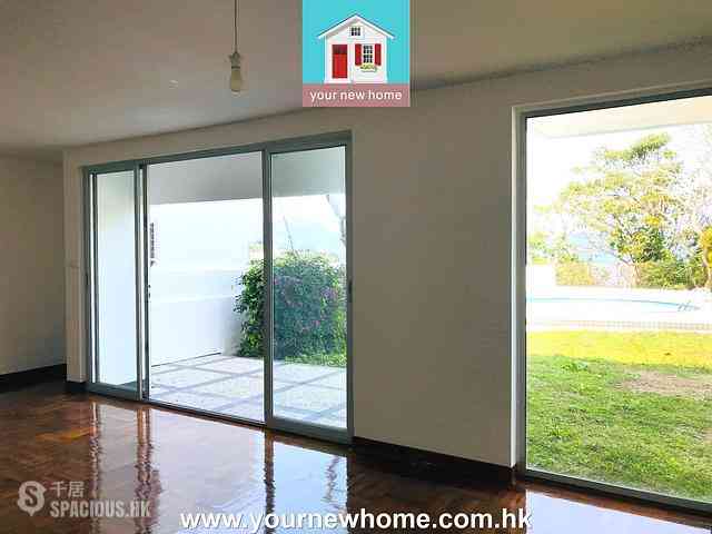 Clear Water Bay - Bayside Villas 02