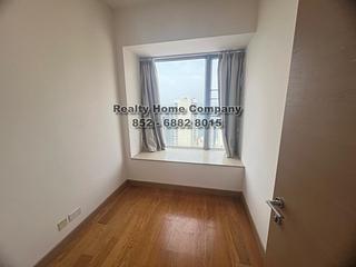Sai Ying Pun - Island Crest Block 1 07