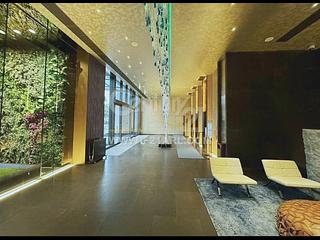Wan Chai - The Gloucester 11