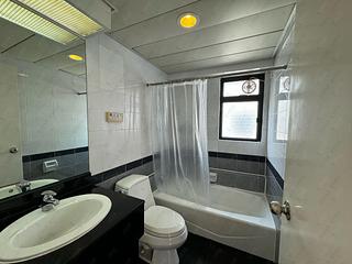 Mid Levels Central - The Grand Panorama Block 2 11