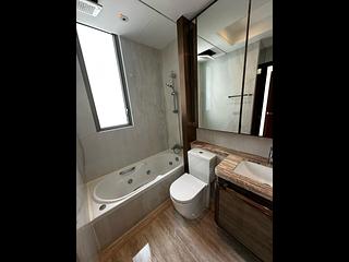 Tseung Kwan O - Corinthia By The Sea Block 1 06