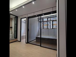 Sai Ying Pun - Luen Tak Building 03