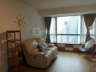 Mid Levels West - 80 Robinson Road 03
