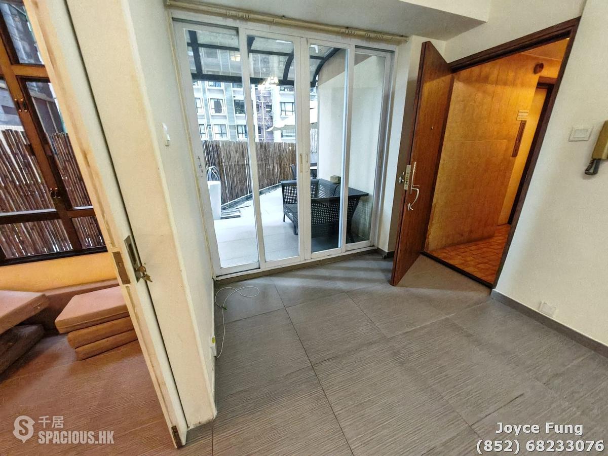 Mid Levels Central - Good View Court 01