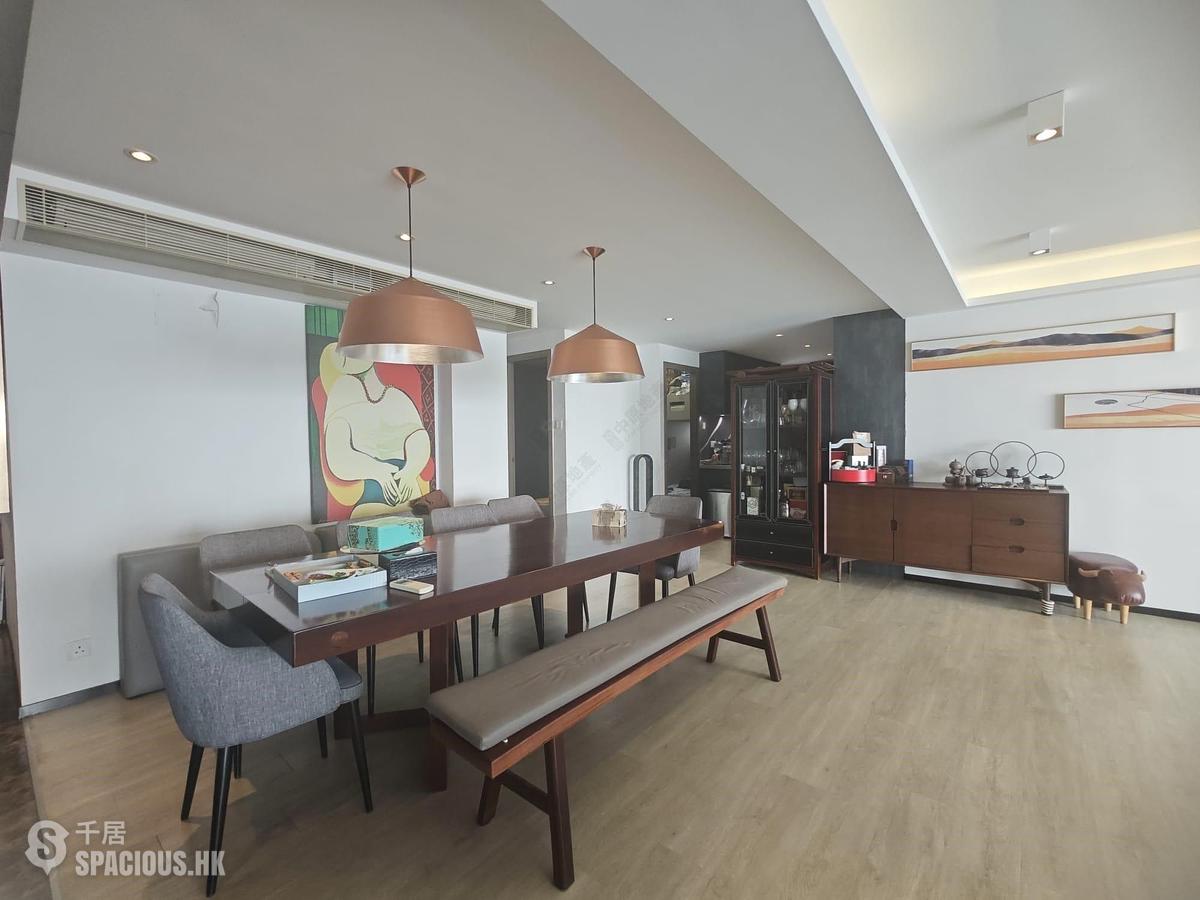 Pok Fu Lam - Villa Cecil 01