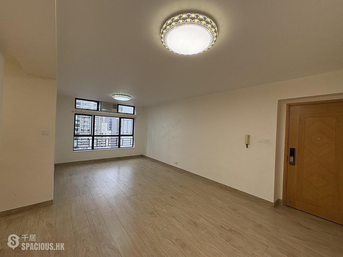 Mid Levels Central - Blessings Garden Phase I 01