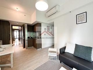 Mid Levels West - 18 Mosque Street 02