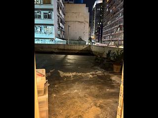 Wan Chai - Man On House 12
