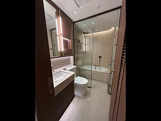 Wong Chuk Hang - The Southside Phase 5A Deep Water Pavilia 21