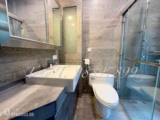 Mid Levels Central - Regence Royale Tower 1 10