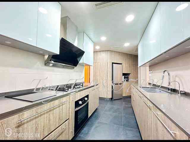 Mid Levels Central - Regence Royale Tower 1 12
